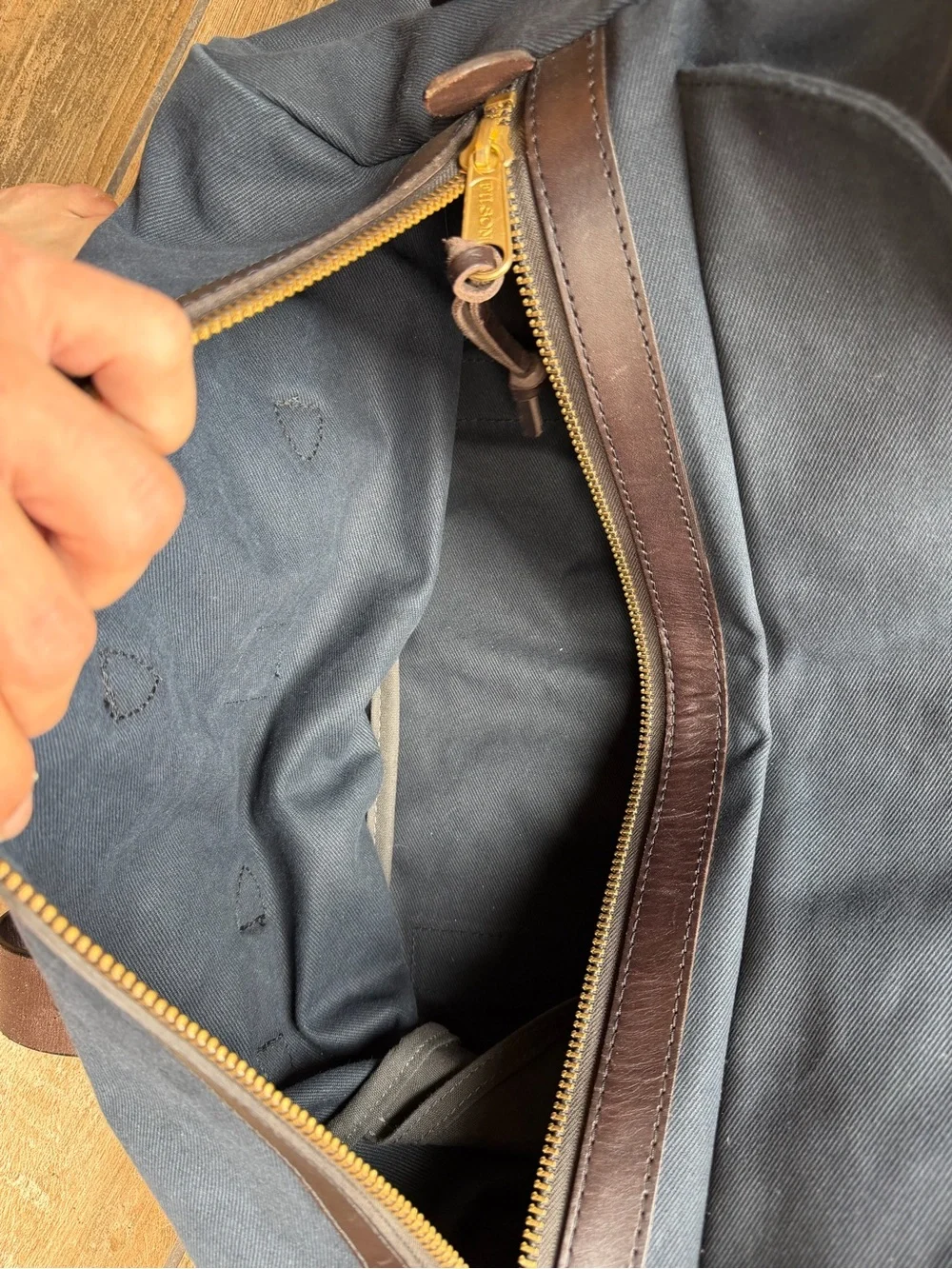 Filson MEDIUM RUGGED TWILL DUFFLE BAG